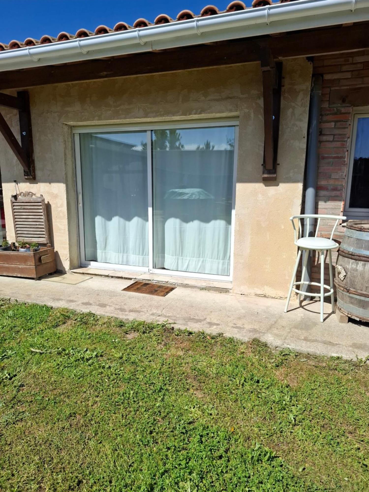Chambre Lesparre-Médoc Exterior foto